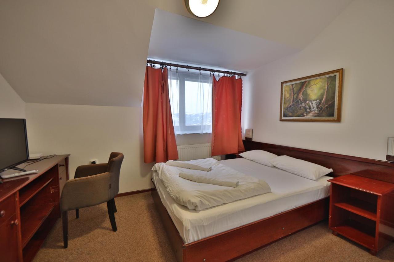 Guesthouse Babin Zub Crni Vrh Buitenkant foto