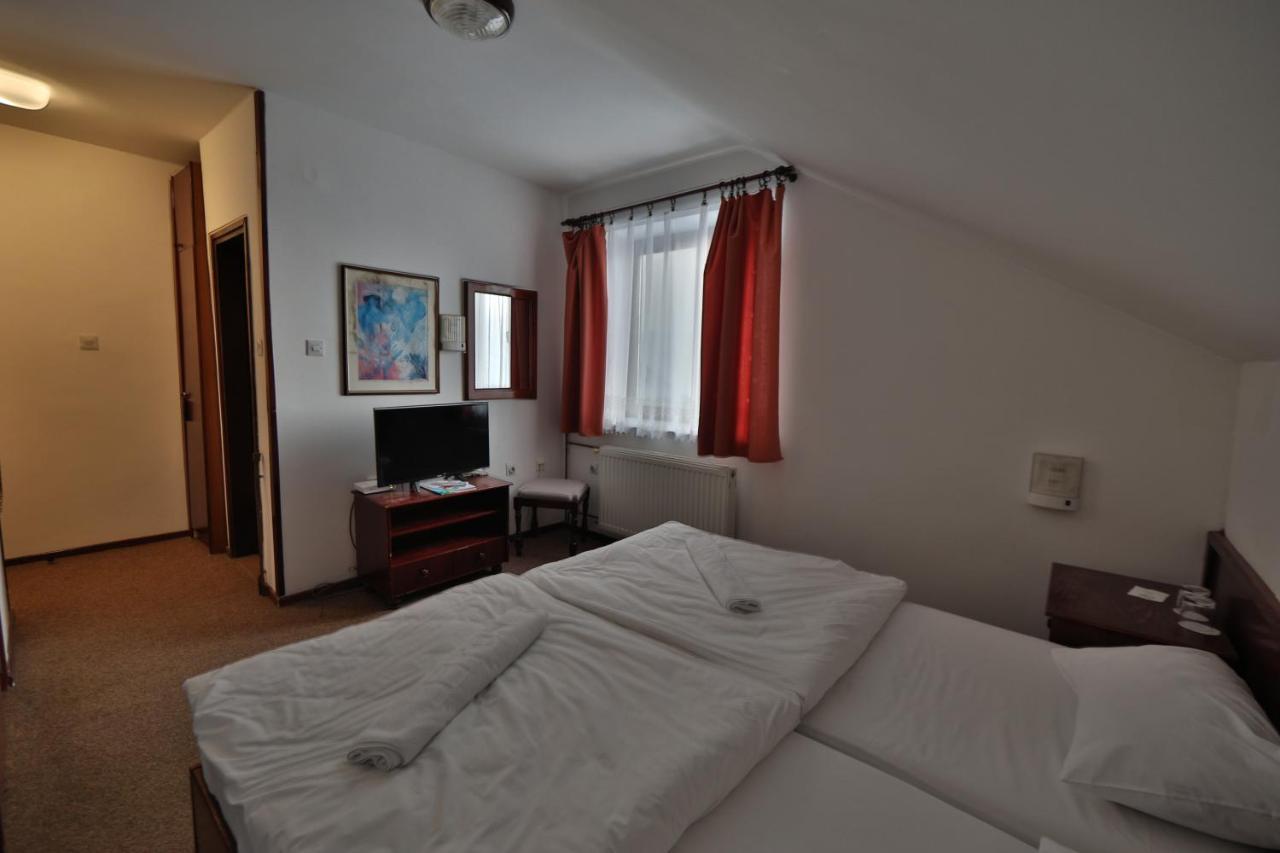 Guesthouse Babin Zub Crni Vrh Buitenkant foto