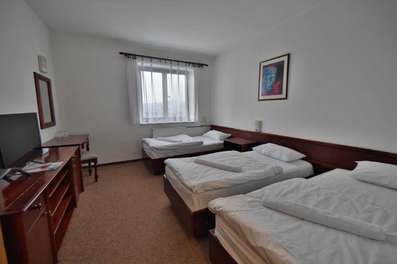 Guesthouse Babin Zub Crni Vrh Buitenkant foto